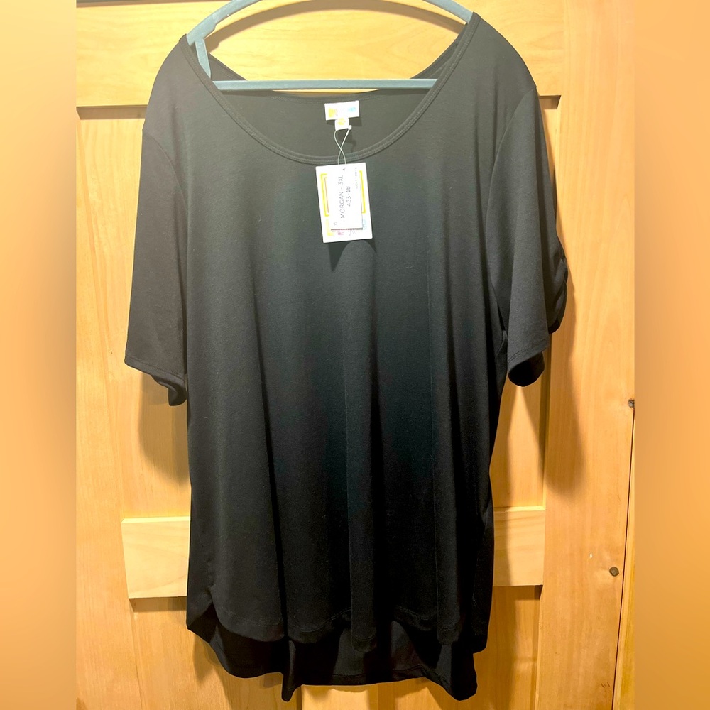 LuLaRoe 3x black shirt- new with tags!